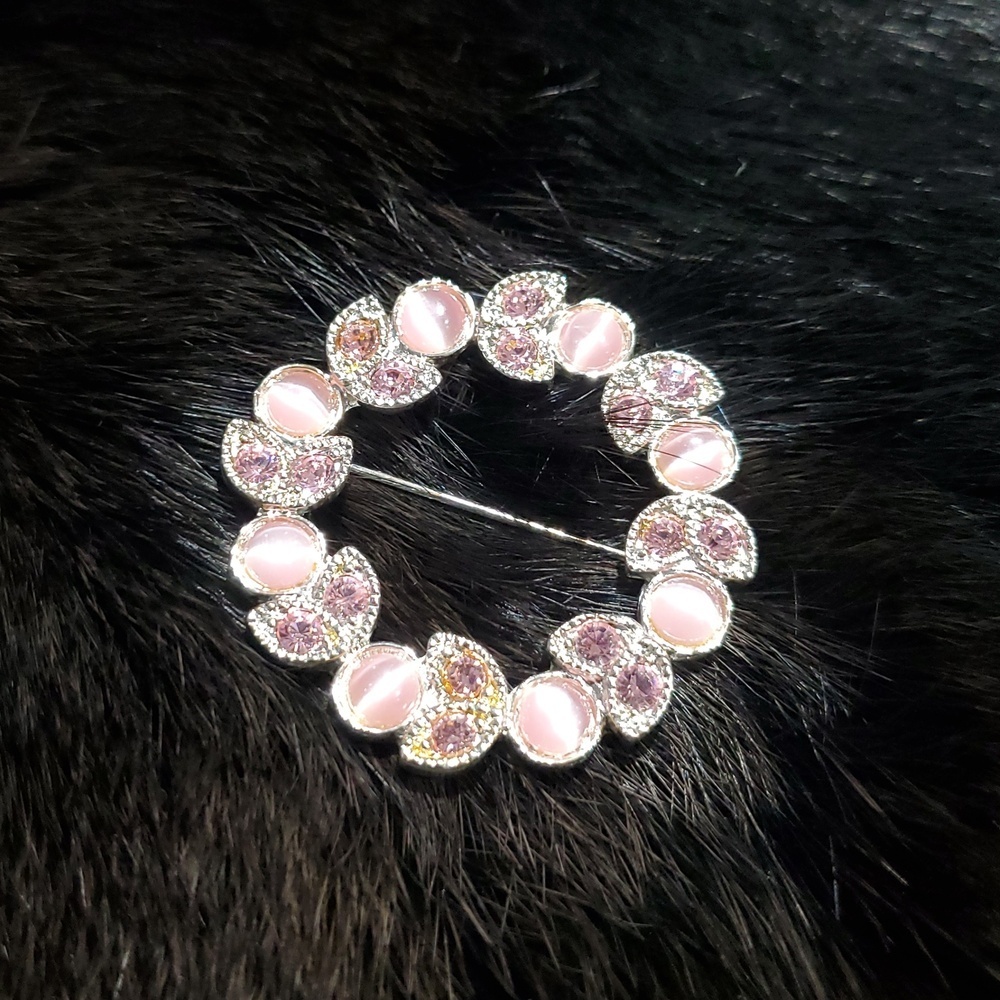 Elegant Pink Gems Floral Wreath Brooch Silver Tone Mothers Bridal